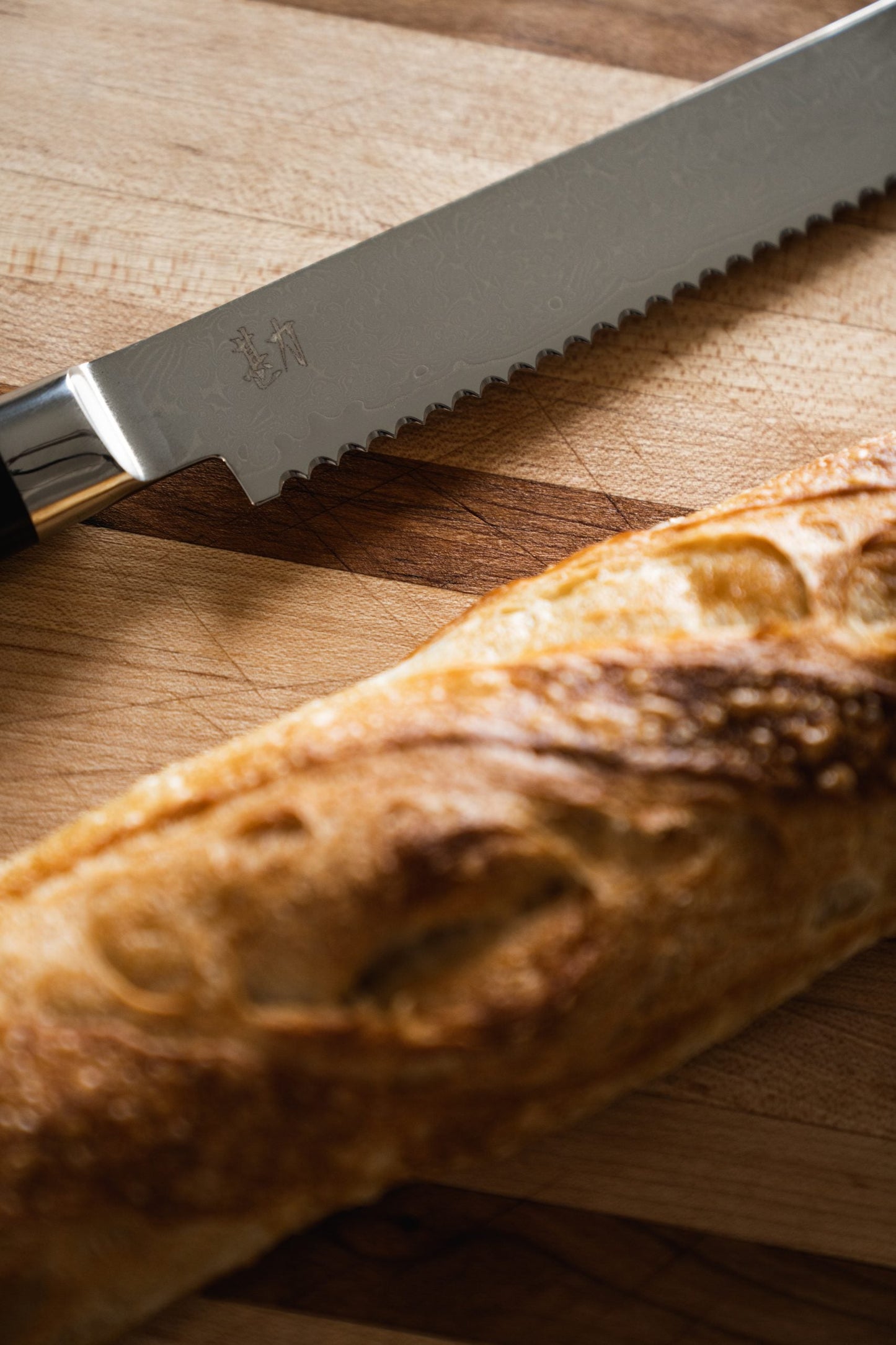 ***Bread Knife